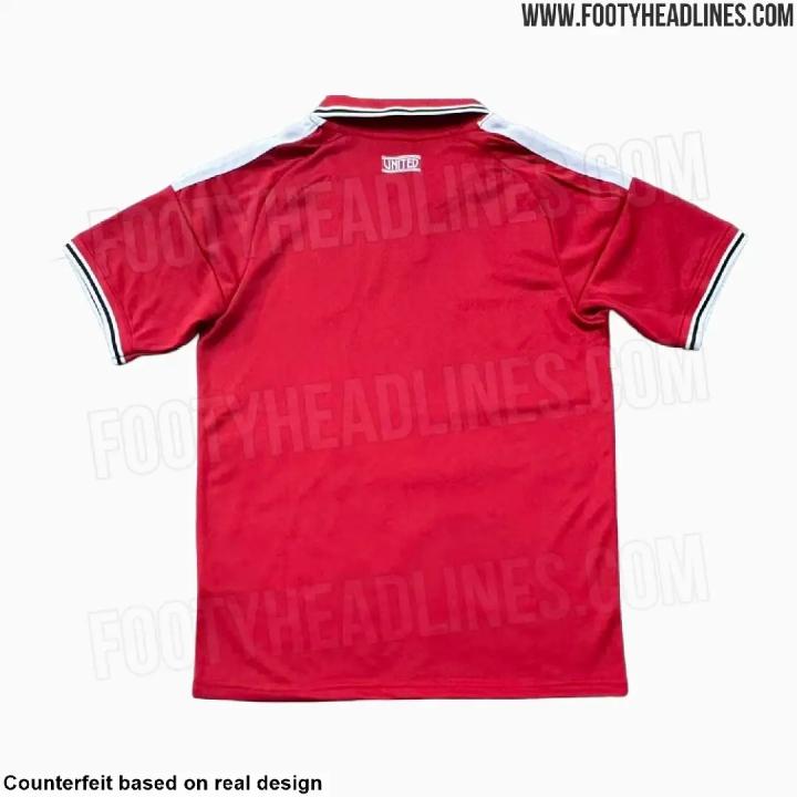  谍照揭秘曼联下季主场战袍；经典polo领回归，红色荣耀延续。 体育新闻