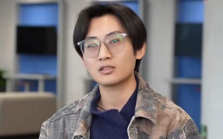  职业选手私下娱乐曝光；德扑与商K现象在LPL内部蔓延。 游戏攻略