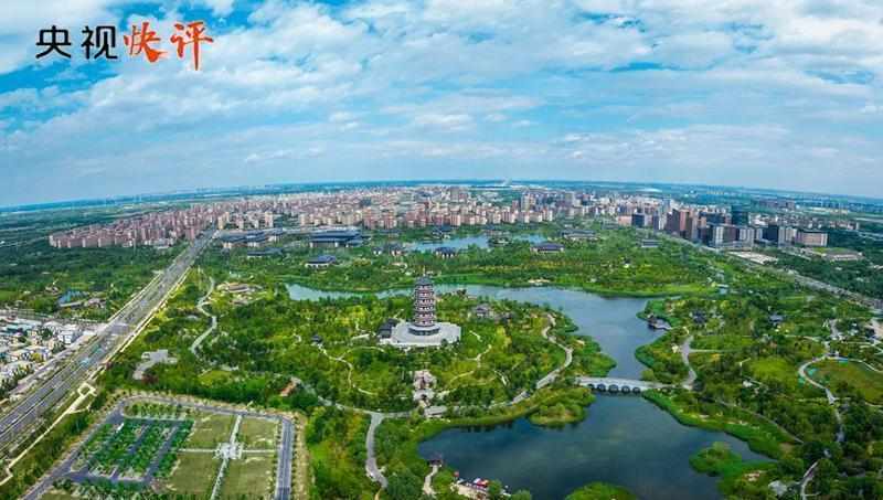  春风拂面雄安大地；总书记考察指引新方向，建设创新高地与高质量发展样板。 新闻