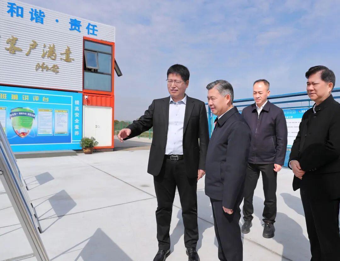  深水区透视：百大项目背后的增长逻辑与潜在盲点 新闻