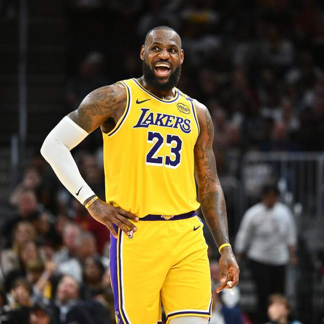 【深度复盘】数据不会说谎：拆解湖人困局与詹姆斯第五冠的三大博弈路径 体育新闻